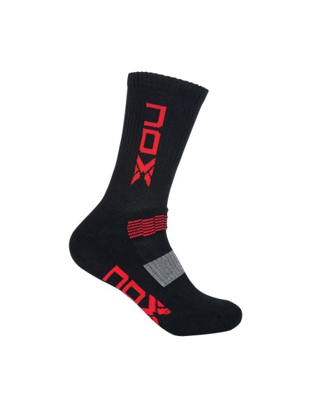 Calzini Nox Mc Nero/Rosso |NOX |Abbigliamento da padel Calzini Nox Mc Nero/Rosso |NOX |Abbigliamento da padel