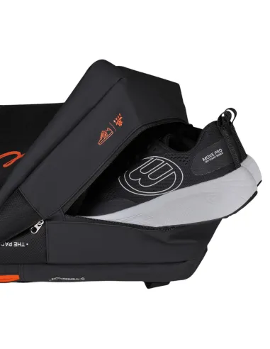 Mochila Bullpadel Bpm25008 Ionic Negro |BULLPADEL |Complementos pádel