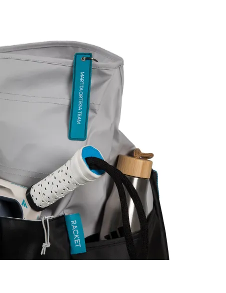 Bolsa De Deporte Adidas Offwhite 3.4 Mujer Ab4Va0U64 |ADIDAS |Complementos pádel Bolsa De Deporte Adidas Offwhite 3.4 Mujer Ab4Va0U64 |ADIDAS |Complementos pádel