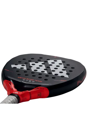 PALA ADIDAS METALBONE TEAM 2026 AR2AA3U22 |ADIDAS |Raquetes de padel