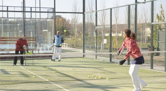 Preparación, calentamiento y peloteo antes de jugar un partido de pádel| Noticias y novedades del mundo del pádel